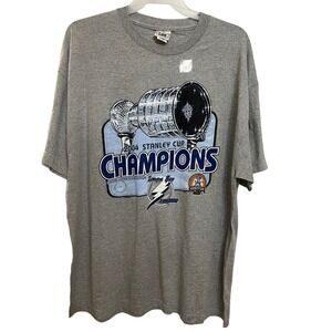 Lee Sport 2004 Stanley Cup Champions Tampa Bay Lightning T Shirt 2X Large Gray